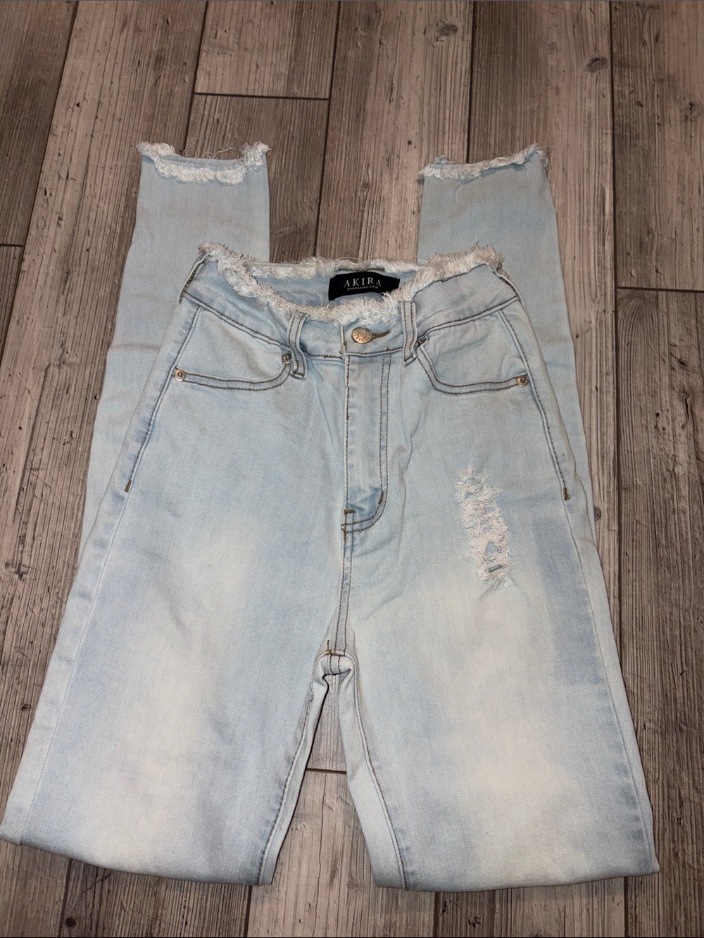NWOT women’s Akira high-rise skinny skinny’s